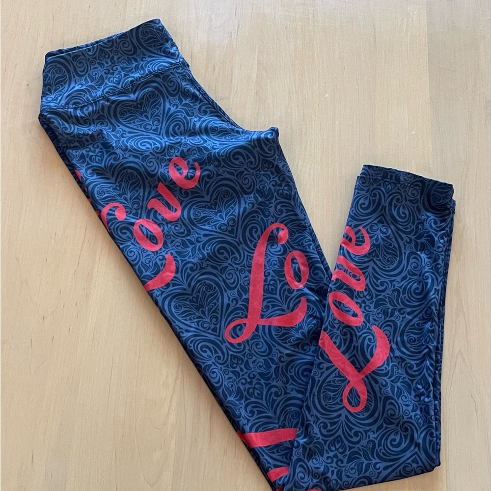YOGANASTIX - Kids Blue and Red Heart Pattern Leggings
